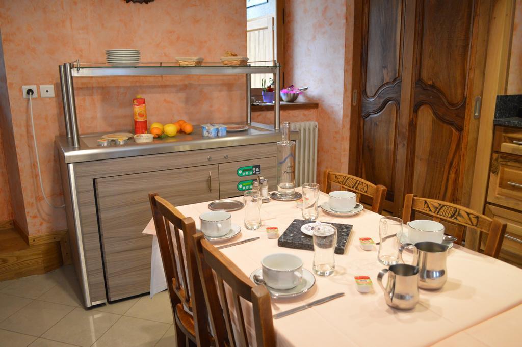 Hotel La Montagne Fleurie Barèges Esterno foto